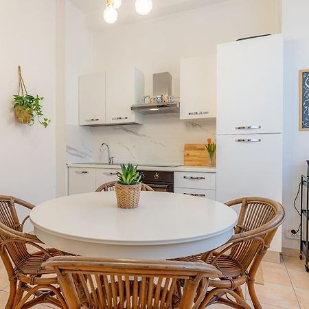 Rio'S Cozy Apartment In The Heart Of Côme Esterno foto